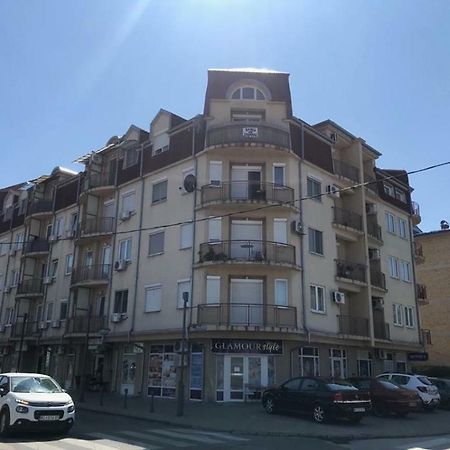 Ferienwohnung Apartman Kladovo Exterior foto