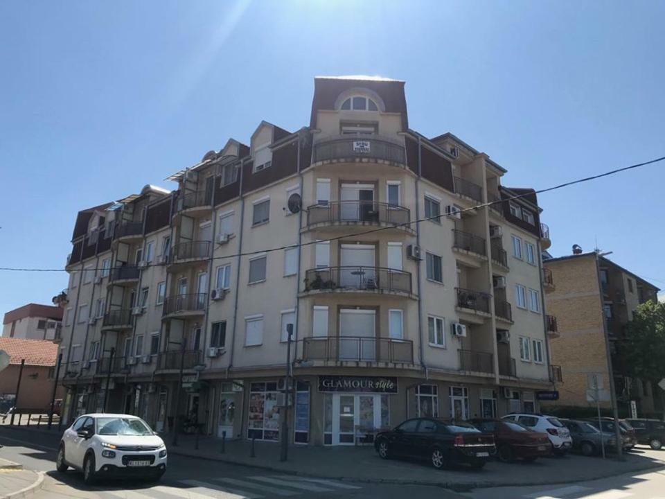 Ferienwohnung Apartman Kladovo Exterior foto